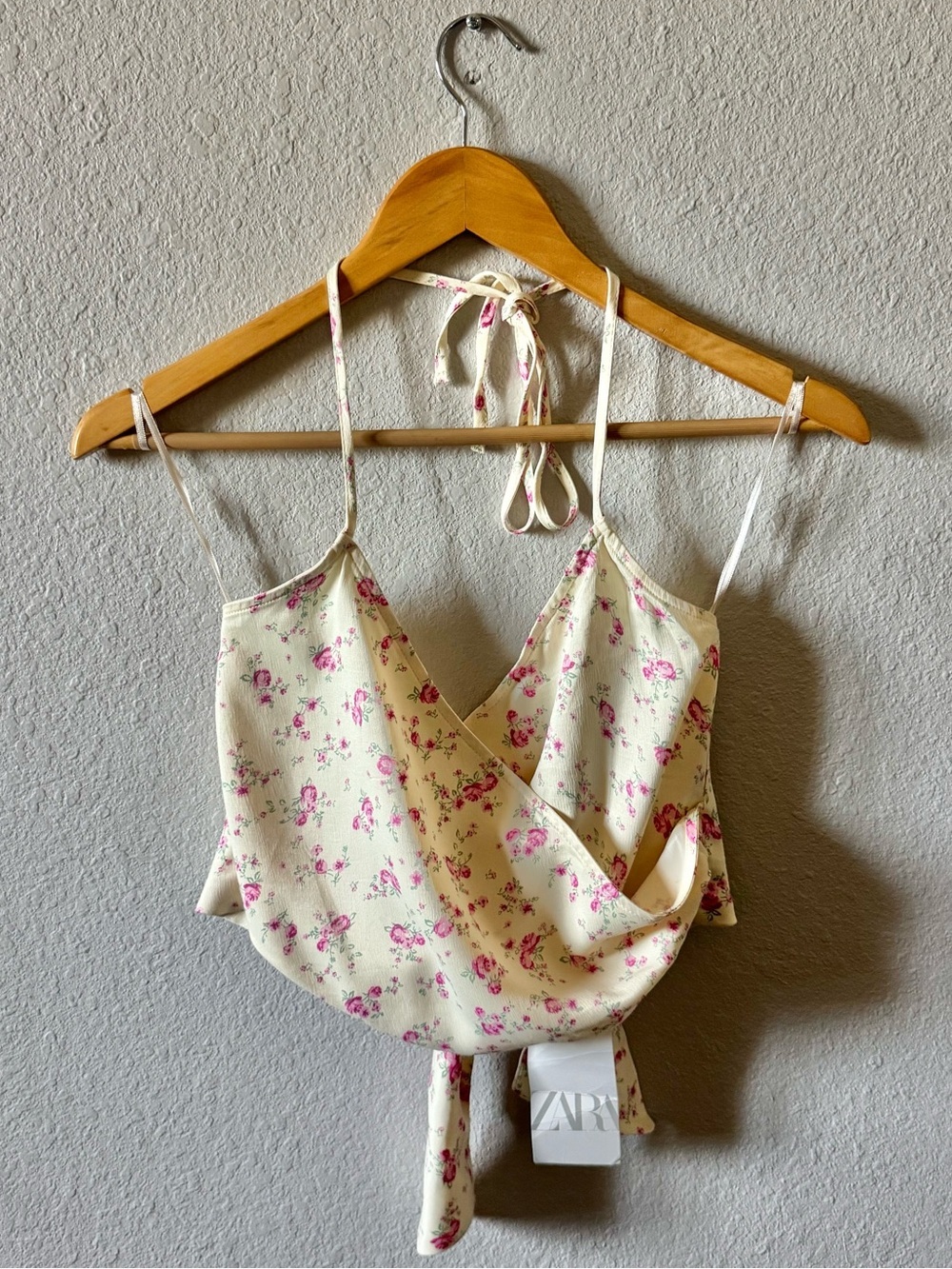New Zara Cream Crossover Crop Cami with Pink Floral Print Small 💙